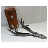 (SC) Schrade Multi Tool with Leather Sheath