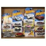 (C) 12 Hot Wheels Adventure Force and Other Cars