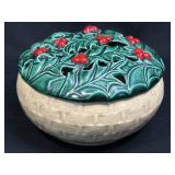 (C) Vintage Holland Mold Holly Berry Basket
