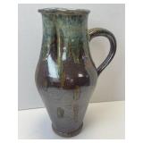 (B) Vintage Pottery Vase Signed 11 1/2ï¿½