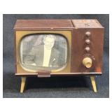 (B) Salt and Pepper Shakers As Pictured Vintage