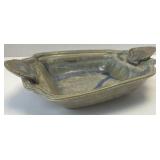 (B) 11ï¿½ x 8ï¿½ x 2ï¿½ Studio Art Pottery Signed