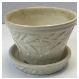 (B) 3ï¿½ x 4ï¿½ McCoy Planter Yellow Hobnail Pot With