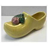 (B) 8ï¿½ x 2 1/2ï¿½ McCoy Dutch Shoe Clog Planter MCM
