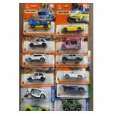 (C) 12 Hot Wheels and Matchbox Cars NIB As