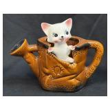 (A) Vintage Ceramic Planter of White Kitty Cat