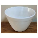 Hazel Atlas Cattail Mixing Bowl 7 1/2' x 5'
