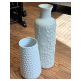 2 Decorative Vases