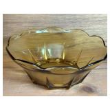 Anchor Hocking Yellow Amber Glass Scalloped Bowl
