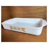 1 1/2 QT Vintage Fire King White Glass Golden