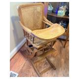 Vintage High Chair 35'