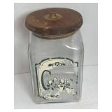 Large clear cookie jar