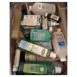 Tray Lot Of Assorted Bathroom Clean Out Items