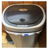 Automatic Trash Can