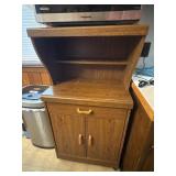 48ï¿½ x 24 1/2ï¿½ Microwave Cart