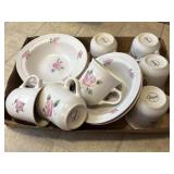 12 Pieces Gibson Stoneware Dishes