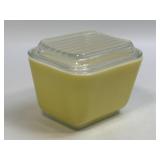 (B) Vintage Pyrex Yellow Refrigerator Dish 501B
