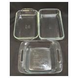 (B) 3 Pyrex Baking Dishes As Pictured