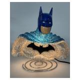 (B) BATMAN 10" WOBBLER PLASTIC HEAD BUST LAMP