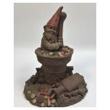 (B) Vintage Tom Clark Gnome Herb 1984 - Pharmacist