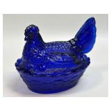 (C) Vintage Westmorland Cobalt Blue 6" Hen on a