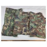 3 Mens Camo Pants Med-Regular 31 to 35