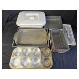 Assorted Pans & Trays