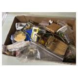 Box lot of assorted items