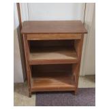 Small Solid Wood Bookcase 18'W 9ï¿½'D 3l23ï¿½'T