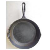 #8 Cast Iron Skillet 10ï¿½'