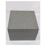 Metal Storage Box 8ï¿½'x 8ï¿½'x 7' tall
