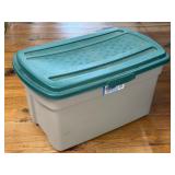 (FL) 28 Gal Rubbermaid Rough Tote As Pictured