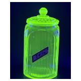 (D) Vintage Anchor Hocking Uranium Glass Canister