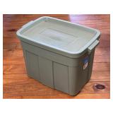 (FL) Tote as Shown Roughneck 18 Gallon with Lid