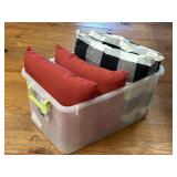 (FL) Sterilite 51 qt Tote No Lid Includes 4 Throw
