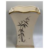 (D) Vintage Japanese Porcelain Vase With Bamboo