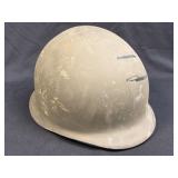 (D) 1965 Vietnam US Military M1 Helmet Liner