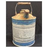 (A) Vintage Galvanized Metal 1 Gallon Gas Oil