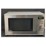 (D) Panasonic 0.8 Cu Ft. 950W Stainless Compact