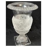 LALIQUE VERSAILLES GRAPEVINES VASE FROSTED