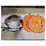 Wreath & Pumpkin Yard Decor