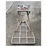 Hang-On Deer Stand w/ Climbing Steps