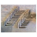 23 Screw-In Tree Steps