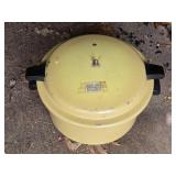 Mirro-Matic Pressure Cooker