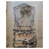 Hang-On Deer Stand w/ Rope