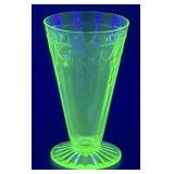 (L) Vintage ANCHOR HOCKING Uranium Glass Cameo