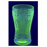 (K) Vintage ANCHOR HOCKING Uranium Glass Cameo