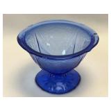 (K) Vintage Hazel Atlas Royal Lace Cobalt Blue
