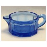 (K) Vintage Cobalt Blue Glass Gravy Boat Creamer