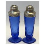 (K) Vintage Hazel Atlas Royal Lace Cobalt Blue